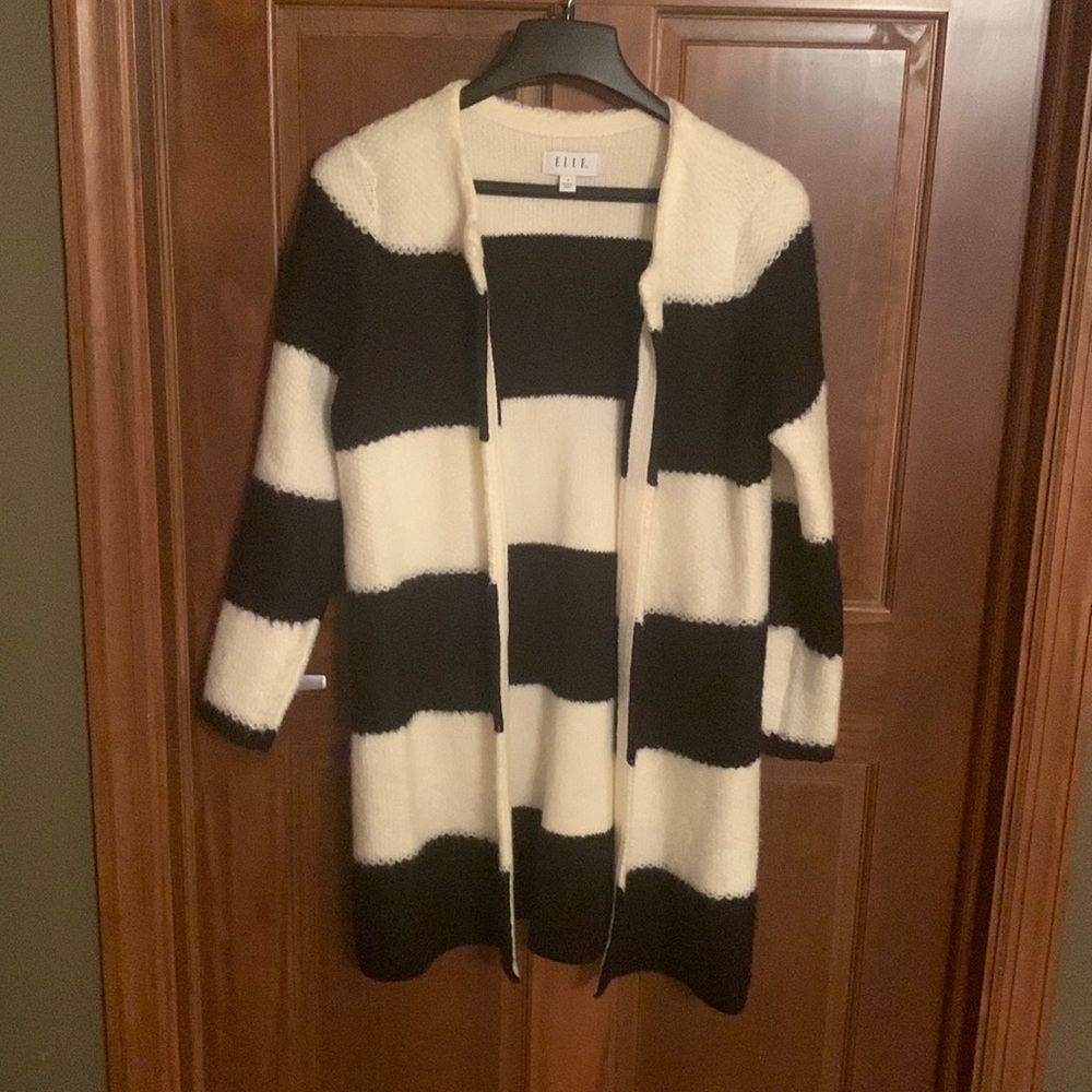 Women’s sweater